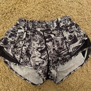 Lululemon size 2 shorts